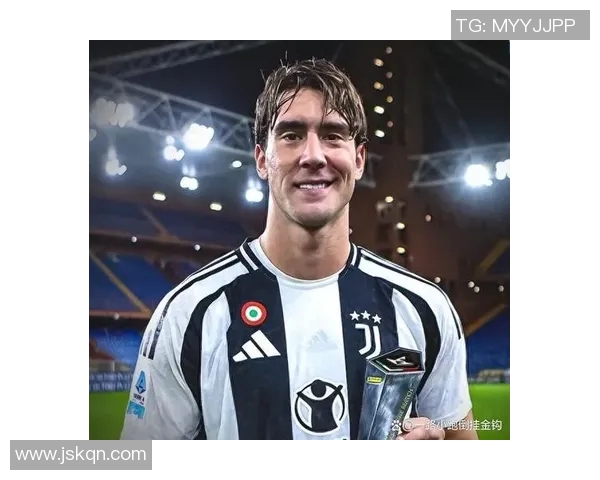 弗拉霍维奇闪耀赛场展现超凡实力助力球队争夺冠军荣耀